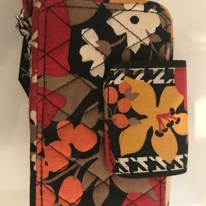 Vera Bradley Tech Wristlet